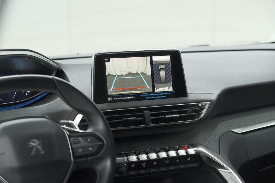 Peugeot 3008 PureTech 130 EAT8 Crossway | Trekhaak | Camera | Dodehoekdetectie | Stoelverwarming | Apple Carplay