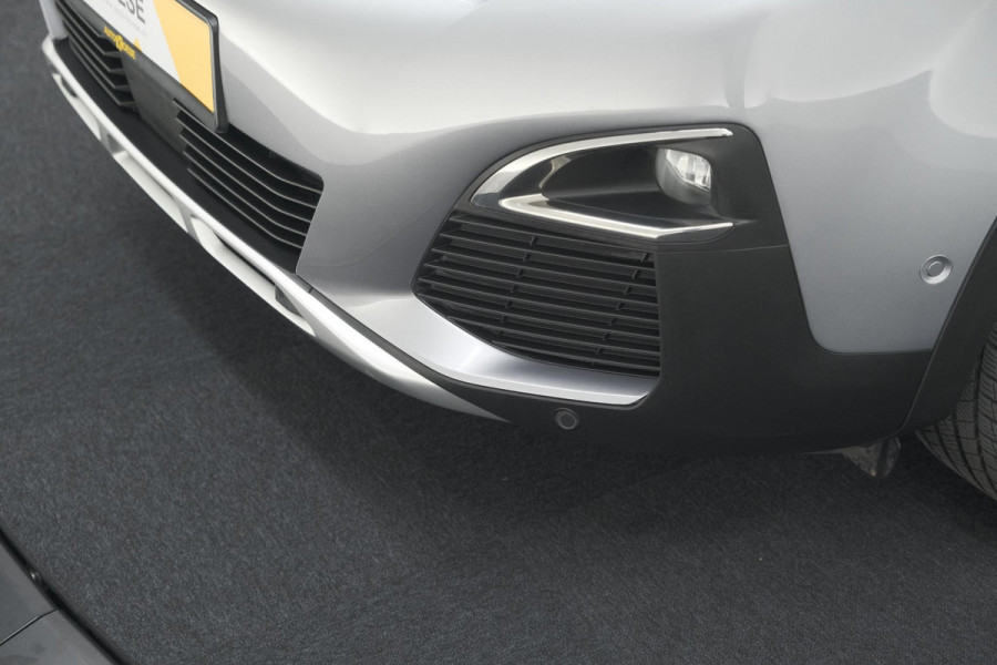 Peugeot 3008 PureTech 130 EAT8 Crossway | Trekhaak | Camera | Dodehoekdetectie | Stoelverwarming | Apple Carplay