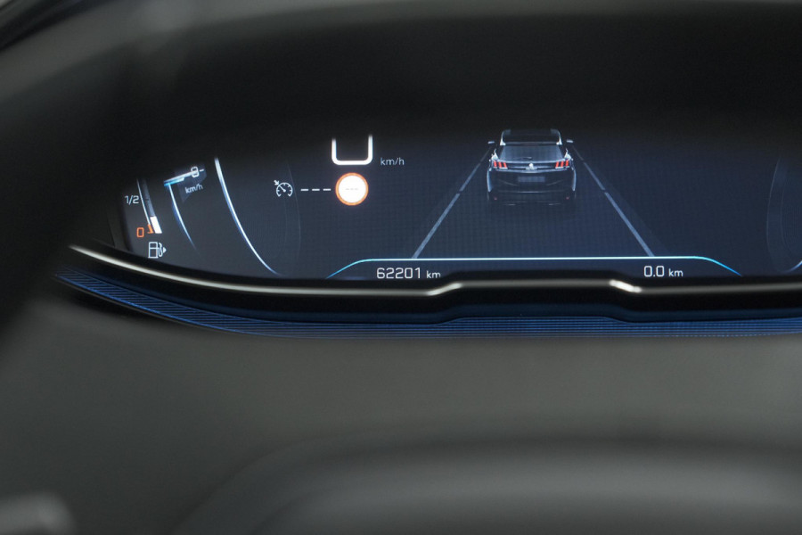 Peugeot 3008 PureTech 130 EAT8 Crossway | Trekhaak | Camera | Dodehoekdetectie | Stoelverwarming | Apple Carplay