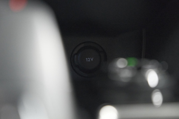 Peugeot 3008 PureTech 130 EAT8 Crossway | Trekhaak | Camera | Dodehoekdetectie | Stoelverwarming | Apple Carplay