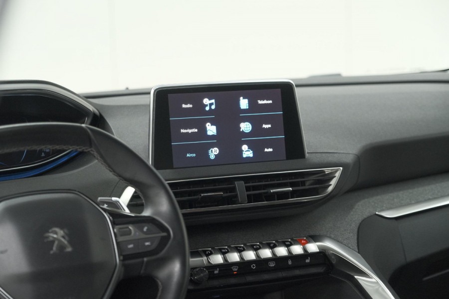 Peugeot 3008 PureTech 130 EAT8 Crossway | Trekhaak | Camera | Dodehoekdetectie | Stoelverwarming | Apple Carplay