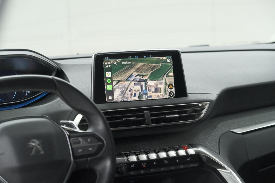 Peugeot 3008 PureTech 130 EAT8 Crossway | Trekhaak | Camera | Dodehoekdetectie | Stoelverwarming | Apple Carplay