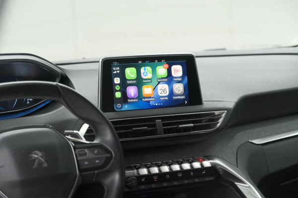 Peugeot 3008 PureTech 130 EAT8 Crossway | Trekhaak | Camera | Dodehoekdetectie | Stoelverwarming | Apple Carplay