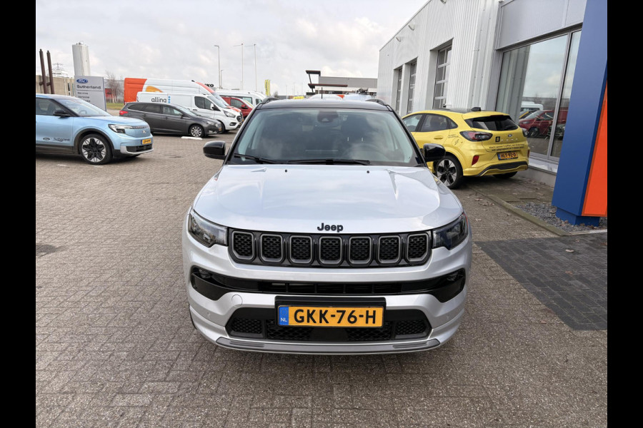 Jeep Compass 4xe 240 Plug-in Hybrid Electric Trailhawk Afneembare trekhaak | Achteruitrij camera | Leder bekleding |