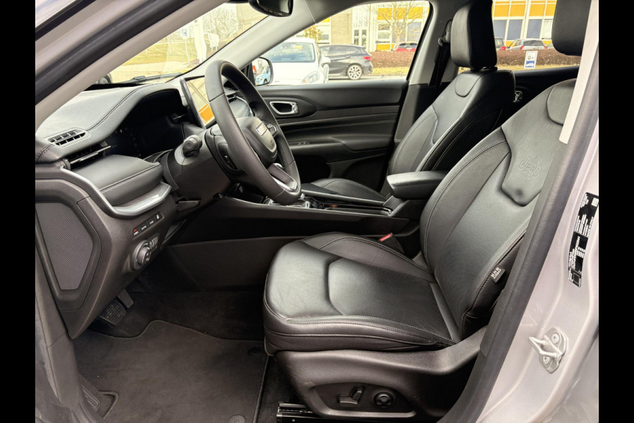 Jeep Compass 4xe 240 Plug-in Hybrid Electric Trailhawk Afneembare trekhaak | Achteruitrij camera | Leder bekleding |