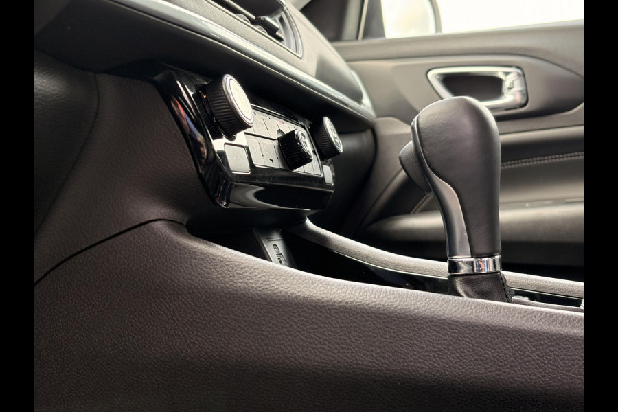 Jeep Compass 4xe 240 Plug-in Hybrid Electric Trailhawk Afneembare trekhaak | Achteruitrij camera | Leder bekleding |