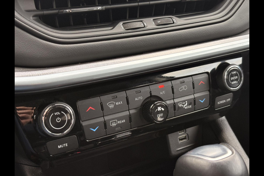 Jeep Compass 4xe 240 Plug-in Hybrid Electric Trailhawk Afneembare trekhaak | Achteruitrij camera | Leder bekleding |