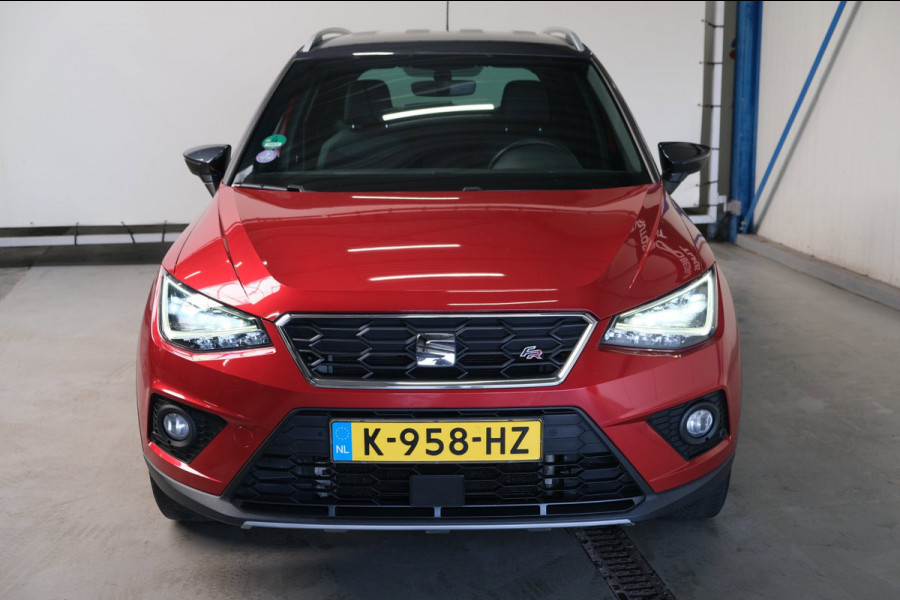 Seat Arona 1.0 TSI FR Business Intense Plus - N.A.P. Airco, Navi, Carplay, Camera, Virtual Cockpit, Trekhaak.