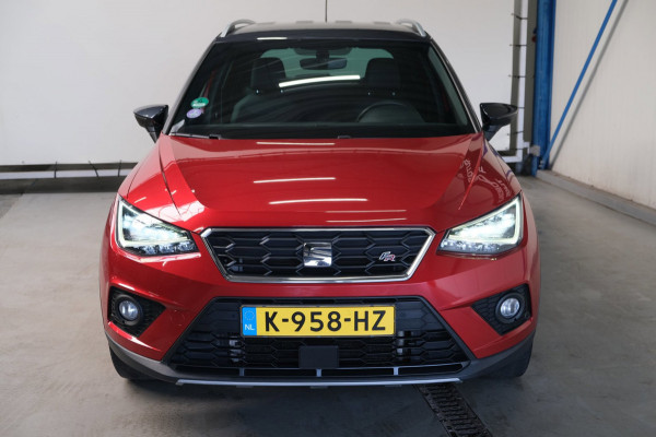 Seat Arona 1.0 TSI FR Business Intense Plus - N.A.P. Airco, Navi, Carplay, Camera, Virtual Cockpit, Trekhaak.