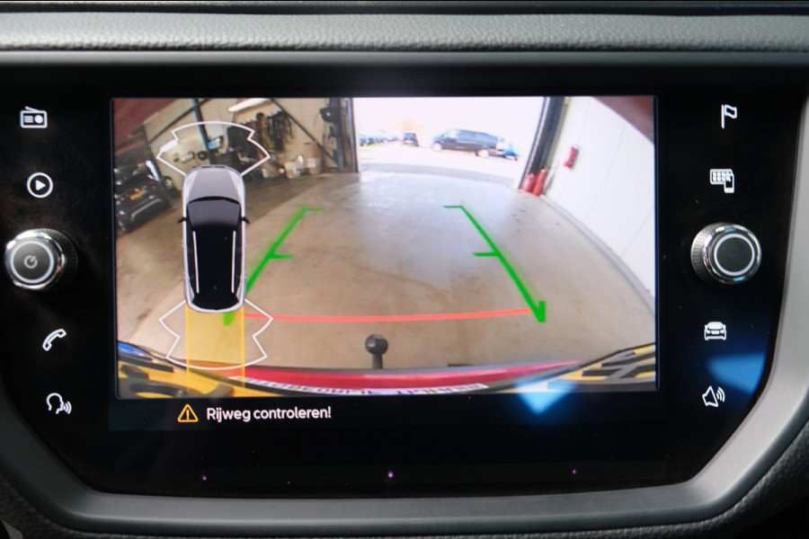 Seat Arona 1.0 TSI FR Business Intense Plus - N.A.P. Airco, Navi, Carplay, Camera, Virtual Cockpit, Trekhaak.