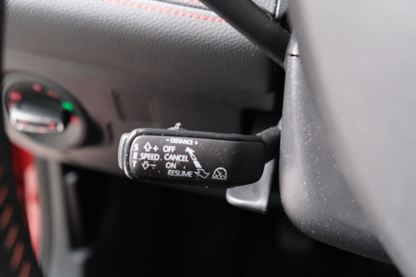 Seat Arona 1.0 TSI FR Business Intense Plus - N.A.P. Airco, Navi, Carplay, Camera, Virtual Cockpit, Trekhaak.