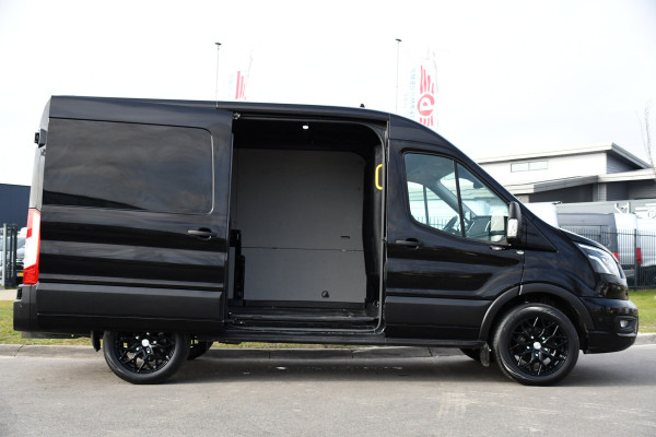 Ford Transit 350 2.0 TDCI L2H2 Limited Black Edition Camera, Cruise, Carplay, Xenon, 185pk, Trekhaak, Multimedia, Stoelverwarming, Uniek!