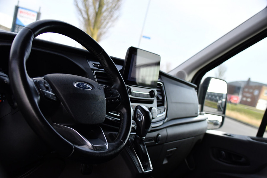 Ford Transit 350 2.0 TDCI L2H2 Limited Black Edition Camera, Cruise, Carplay, Xenon, 185pk, Trekhaak, Multimedia, Stoelverwarming, Uniek!