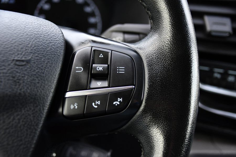 Ford Transit 350 2.0 TDCI L2H2 Limited Black Edition Camera, Cruise, Carplay, Xenon, 185pk, Trekhaak, Multimedia, Stoelverwarming, Uniek!