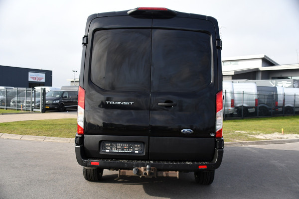 Ford Transit 350 2.0 TDCI L2H2 Limited Black Edition Camera, Cruise, Carplay, Xenon, 185pk, Trekhaak, Multimedia, Stoelverwarming, Uniek!