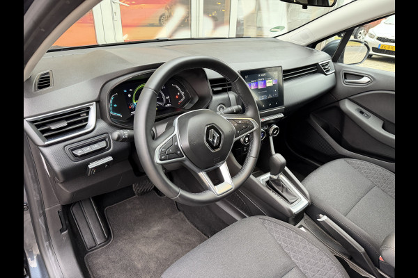 Renault Clio 1.6 E-Tech Hybrid 140 Zen / Automaat / Navigatie / Carplay / Keyless start