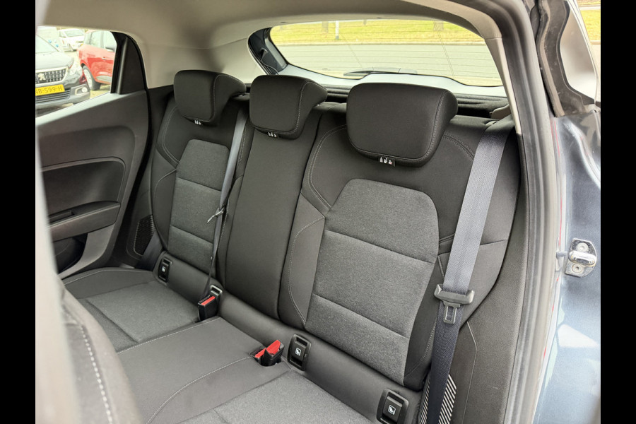 Renault Clio 1.6 E-Tech Hybrid 140 Zen / Automaat / Navigatie / Carplay / Keyless start