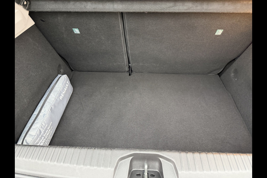 Renault Clio 1.6 E-Tech Hybrid 140 Zen / Automaat / Navigatie / Carplay / Keyless start