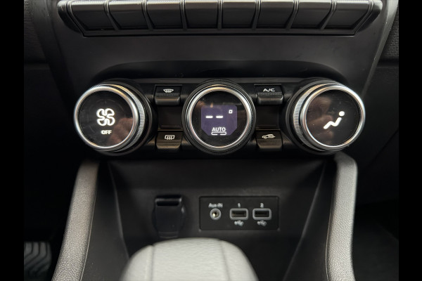 Renault Clio 1.6 E-Tech Hybrid 140 Zen / Automaat / Navigatie / Carplay / Keyless start