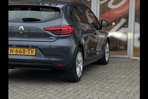 Renault Clio 1.6 E-Tech Hybrid 140 Zen / Automaat / Navigatie / Carplay / Keyless start
