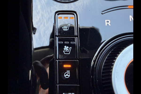 Kia Niro EV Executive 64,8 Kwh SOH100% Stoel/Stuur verwarming/koeling Carplay Camera Pdc