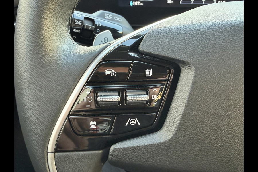Kia Niro EV Executive 64,8 Kwh SOH100% Stoel/Stuur verwarming/koeling Carplay Camera Pdc