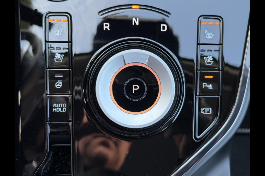 Kia Niro EV Executive 64,8 Kwh SOH100% Stoel/Stuur verwarming/koeling Carplay Camera Pdc