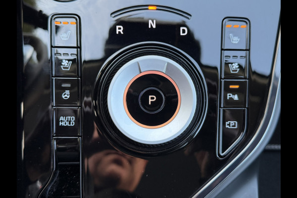 Kia Niro EV Executive 64,8 Kwh SOH100% Stoel/Stuur verwarming/koeling Carplay Camera Pdc