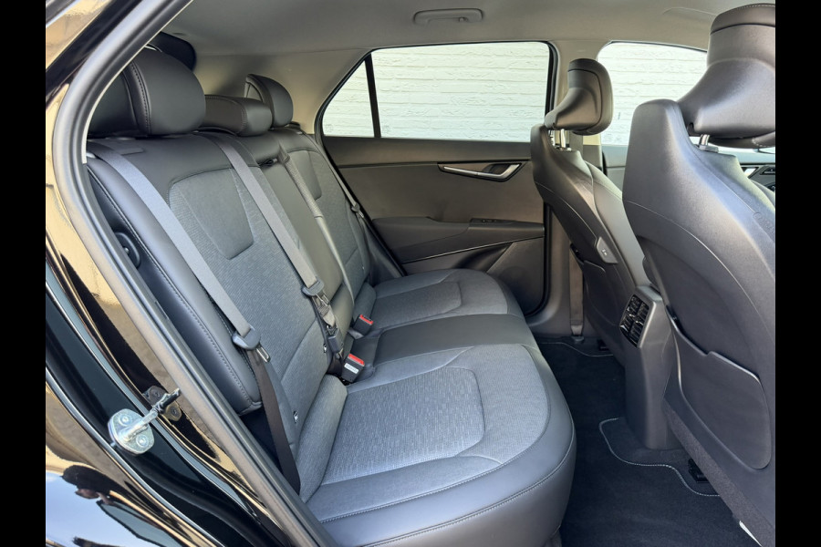 Kia Niro EV Executive 64,8 Kwh SOH100% Stoel/Stuur verwarming/koeling Carplay Camera Pdc