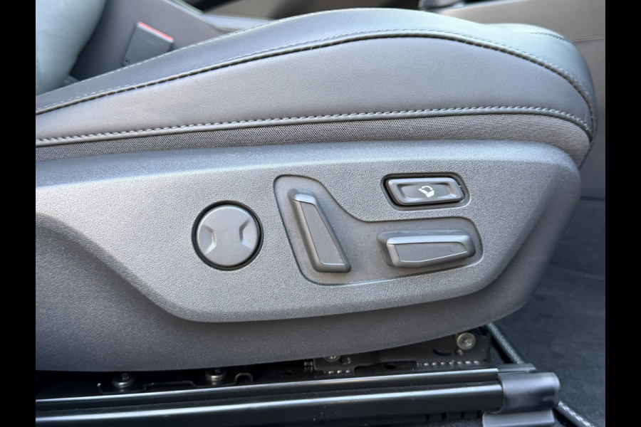 Kia Niro EV Executive 64,8 Kwh SOH100% Stoel/Stuur verwarming/koeling Carplay Camera Pdc
