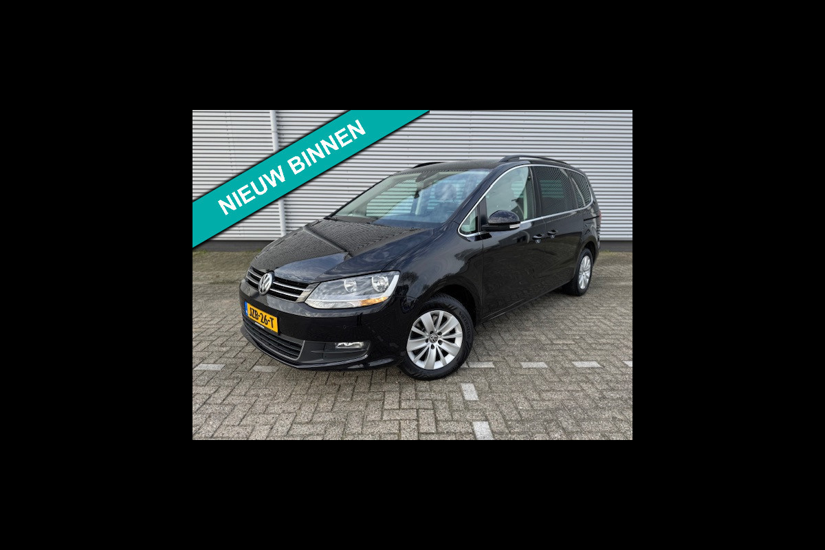Volkswagen Sharan 1.4 TSI Exclusive Automaat,7Persoons,trekhaak,Carplay,Android,Navigatie,stoelverwarming,parkeersensoren,
