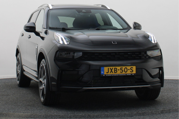 Lynk & Co 01 1.5 360° Camera, Panoramadak, ACC, Apple Carplay, Verwarmd Stuurwiel, 20''