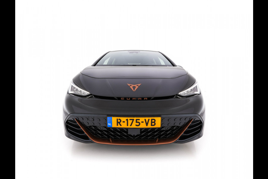 CUPRA Born Copper Edition 62 kWh [ 3-Fase-11kW ] {SOH-92%} (INCL-BTW) *PANO | ADAPTIVE-CRUISE | FULL-LED | MICROFIBRE | TOPVIEW | BLINDSPOT | KEYLESS | NAVI-FULLMAP | AMBIENTLIGHT | DIGI-COCKPIT | MASSAGE | CARPLAY | SPORTSEATS | PRIVACYGLASS | 20"AL