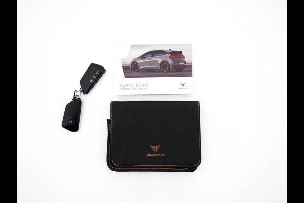 CUPRA Born Copper Edition 62 kWh [ 3-Fase-11kW ] {SOH-92%} (INCL-BTW) *PANO | ADAPTIVE-CRUISE | FULL-LED | MICROFIBRE | TOPVIEW | BLINDSPOT | KEYLESS | NAVI-FULLMAP | AMBIENTLIGHT | DIGI-COCKPIT | MASSAGE | CARPLAY | SPORTSEATS | PRIVACYGLASS | 20"AL