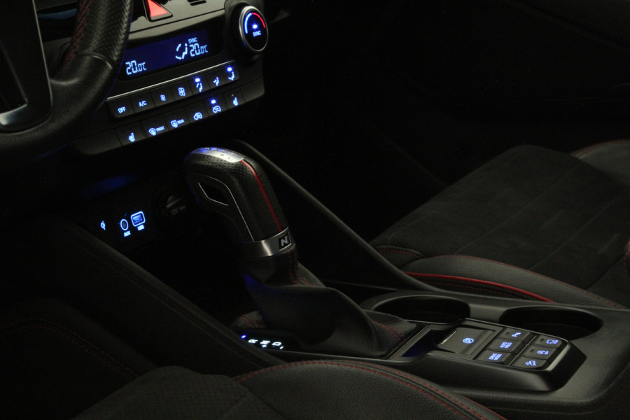 Hyundai Tucson 1.6 T-GDI N-Line 177pk/Trekhaak/360°/Phantom Black/19inch/Automaat/All season banden...