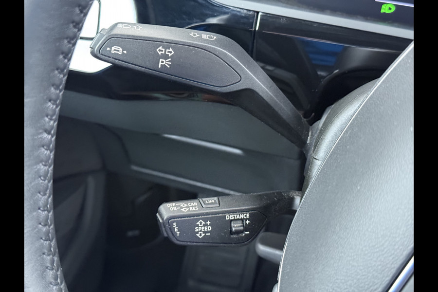 Audi e-tron 55 408pk BOMVOL Pano-Dak Elektr.Sp.Stoel+Leer+Mem. Quattro 95kWh Trekhaak Adap.Cruise Matrix Led 360°Camera Apple Carplay Androi SOH 96% Elek.Achterklep  AWD 4WD 1.800KG Trekgewicht 1e Eigenaar Origineel Nederlandse Auto Zeer complete Audi 55 E-tron