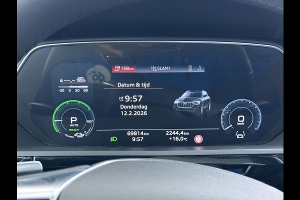 Audi e-tron 55 408pk BOMVOL Pano-Dak Elektr.Sp.Stoel+Leer+Mem. Quattro 95kWh Trekhaak Adap.Cruise Matrix Led 360°Camera Apple Carplay Androi SOH 96% Elek.Achterklep  AWD 4WD 1.800KG Trekgewicht 1e Eigenaar Origineel Nederlandse Auto Zeer complete Audi 55 E-tron