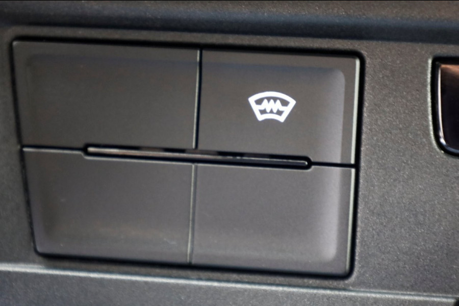 Volkswagen Transporter T6.1 2.0 TDI 150pk DSG-Automaat Lang D.C. LED/ACC/Navi/Camera 12-2020