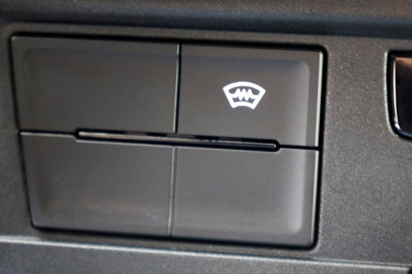 Volkswagen Transporter T6.1 2.0 TDI 150pk DSG-Automaat Lang D.C. LED/ACC/Navi/Camera 12-2020