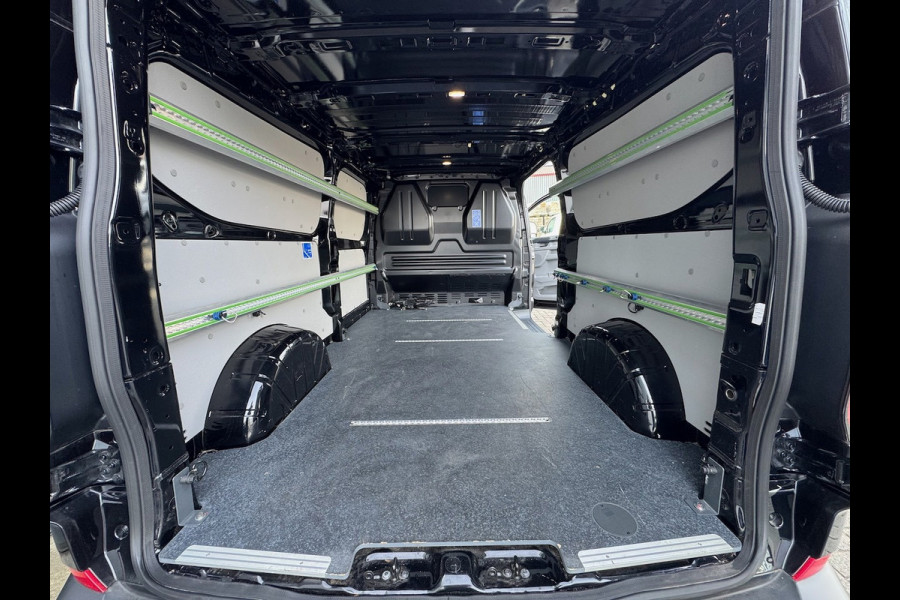 Ford Transit Custom 320 2.0 TDCI L2H1 Trend 136pk | Navi | Carplay | BLIS | Camera | ACC | Betonplex | Winterpack | GARANTIE 2028