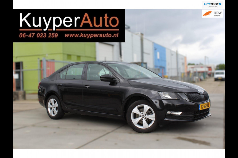 Škoda Octavia 1.5 TSI Greentech Sport Business automaat dsg multimedia trekhaak