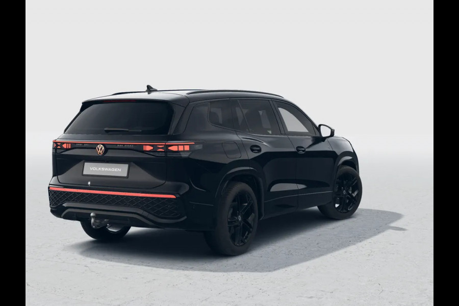 Volkswagen Tayron R-Line Edition 1.5 eHybrid 272 PK | Harman Kardon | Black Style |  Trekhaak |