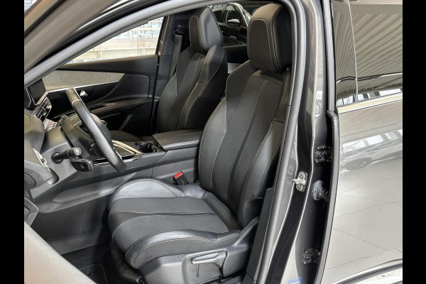 Peugeot 3008 1.2 PureTech GT Panoramadak | Navigatie | Draadloos opladen | Achteruitrijcamera