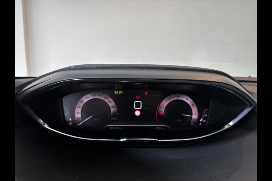 Peugeot 3008 1.2 PureTech GT Panoramadak | Navigatie | Draadloos opladen | Achteruitrijcamera