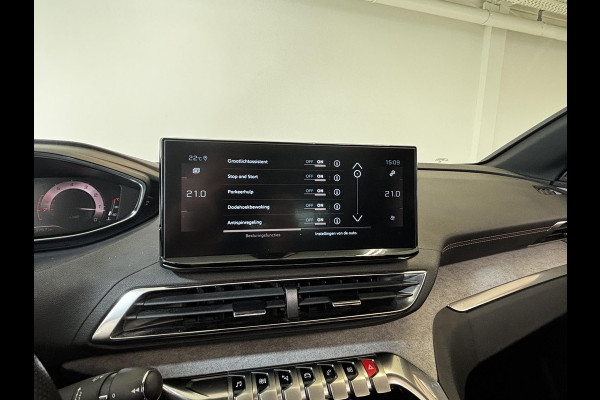 Peugeot 3008 1.2 PureTech GT Panoramadak | Navigatie | Draadloos opladen | Achteruitrijcamera