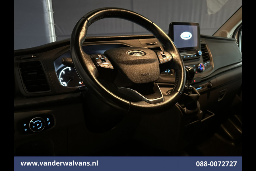 Ford Transit 2.0 TDCI 131pk L3H2 Euro6 *Rijklaar Direct Rijden* Airco | Camera | Navigatie | Apple Carplay | LED | Cruisecontrol Parkeersensoren, Stoelverwarming, Verwarmde voorruit, Bijrijdersbank, 2500kg trekvermogen