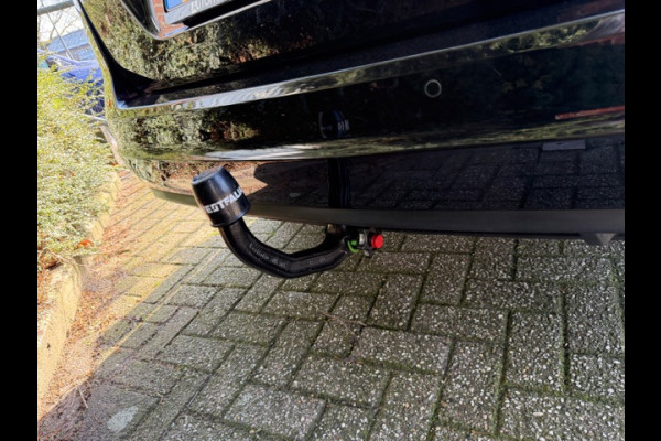 Volkswagen Sharan 1.4 TSI Exclusive Automaat,7Persoons,trekhaak,Carplay,Android,Navigatie,stoelverwarming,parkeersensoren,