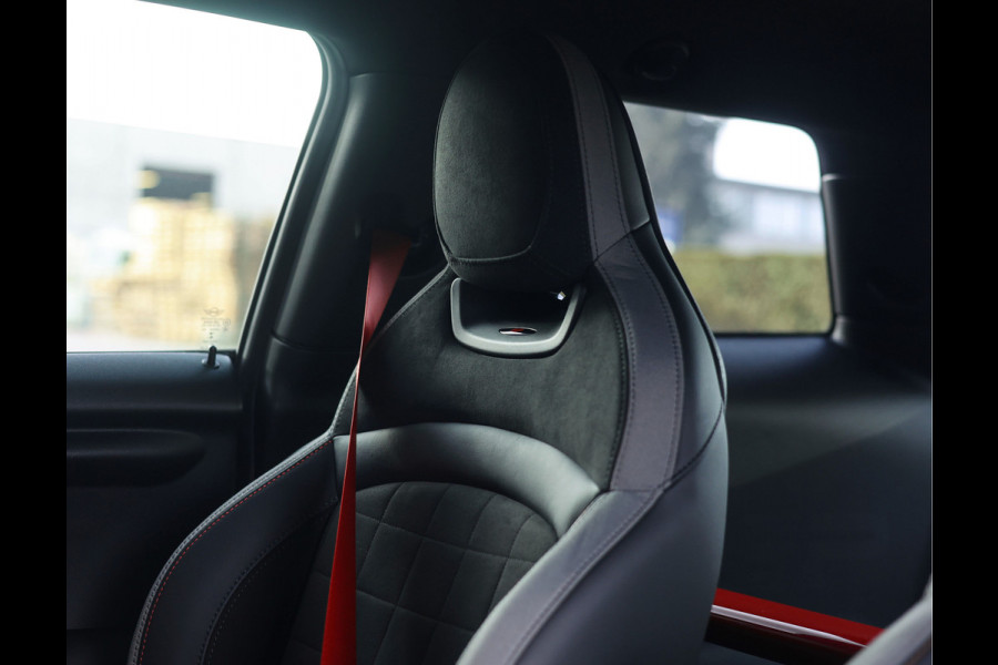 MINI Mini 2.0 John Cooper Works GP | 1/3000 - Eventuri - Remus - AST onderstel