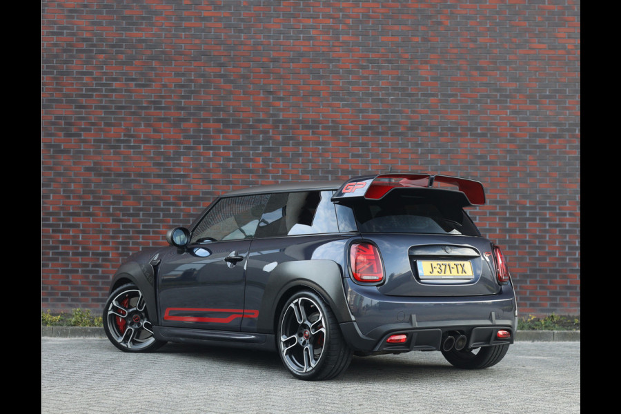 MINI Mini 2.0 John Cooper Works GP | 1/3000 - Eventuri - Remus - AST onderstel