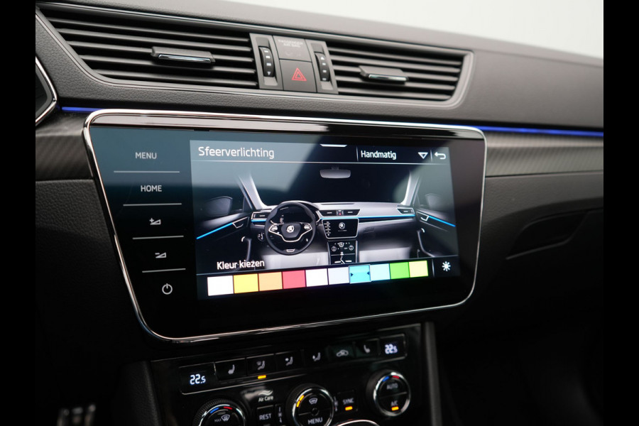 Škoda Superb Combi 1.4 TSI iV Sportline Business Plug In Hybrid 218pk PHEV | Panodak | Adaptive Cruise | Camera | Canton Audio | Alcantara Sportstoelen Memory & Verwarmd | Sfeerverlichting | Apple Carplay | Crystal LED | Stuur Verwarmd | Navigatie | DAB |